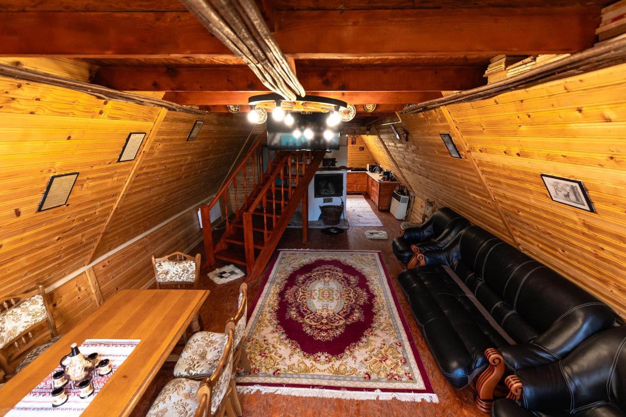 Catunu' Lui Emil Villa Carbunesti Dış mekan fotoğraf